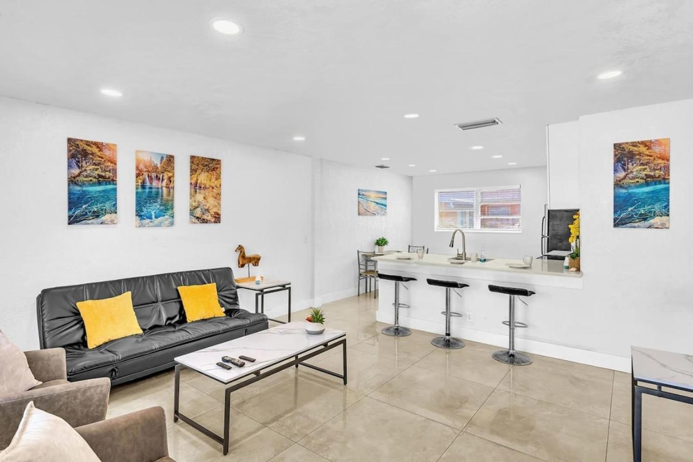 New Stylish 2 Bdrm Mins To Beach & Aventura Mall Hallandale Beach Ngoại thất bức ảnh